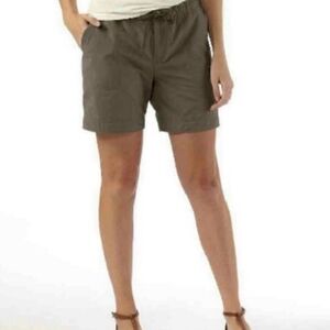 Patagonia Women's Brown Cargo Shorts